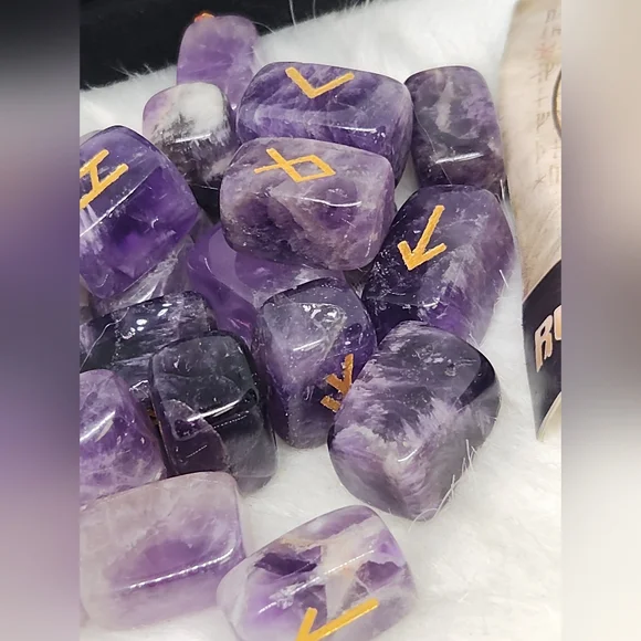 Amethyst Rune Stones Set | Engraved Runes w/ Velvet Pouch & Guide Crystal. - Picture 5 of 7